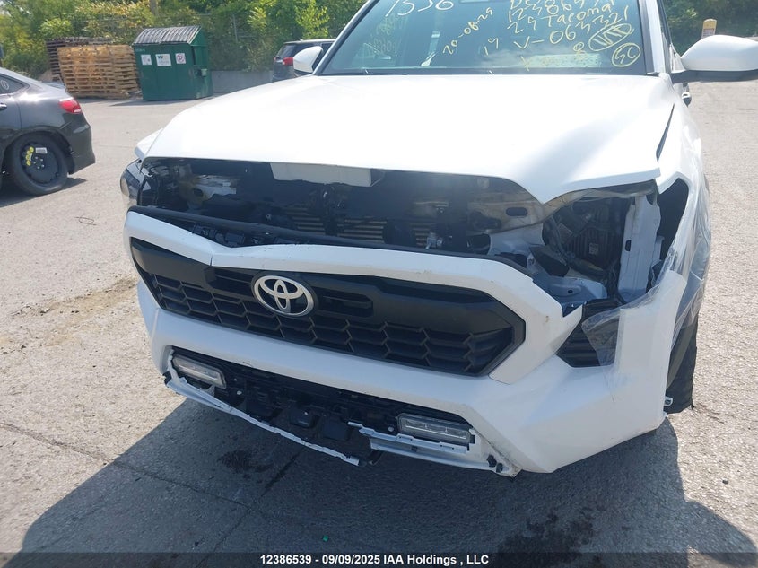 3TYLB5JNXST063321 2025 TOYOTA TACOMA photo no. 6