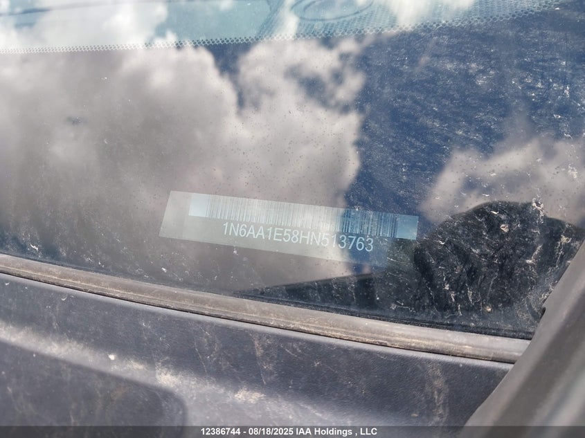 1N6AA1E58HN513763 2017 NISSAN TITAN photo no. 18