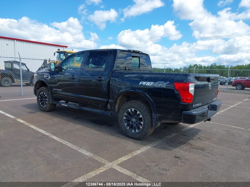 1N6AA1E58HN513763 2017 NISSAN TITAN photo no. 3