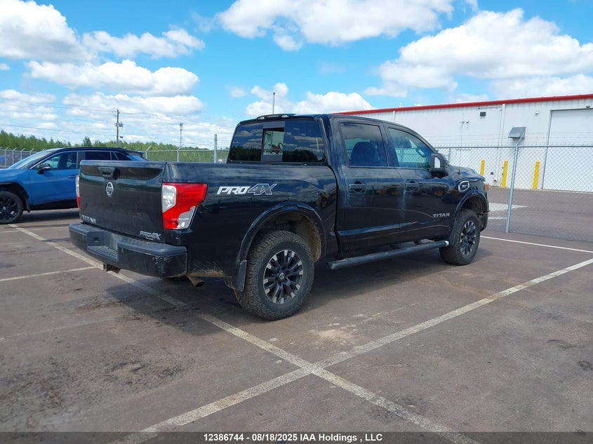 1N6AA1E58HN513763 2017 NISSAN TITAN photo no. 4
