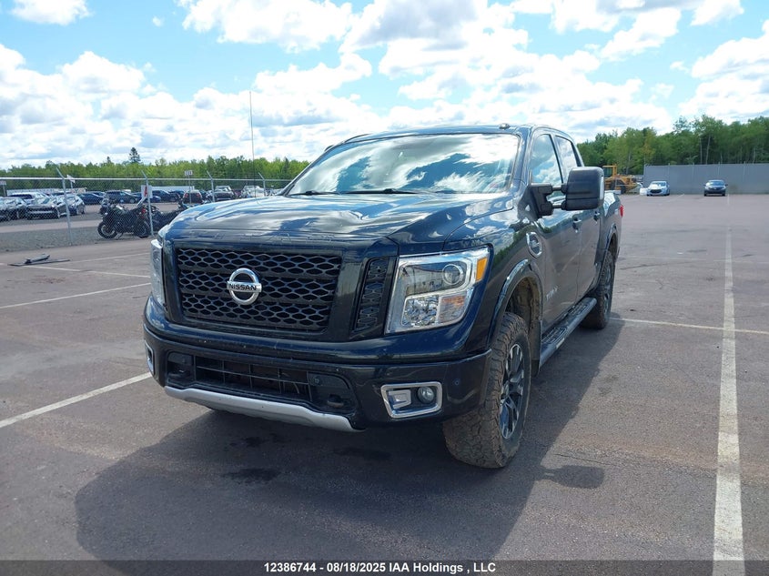 1N6AA1E58HN513763 2017 NISSAN TITAN photo no. 6