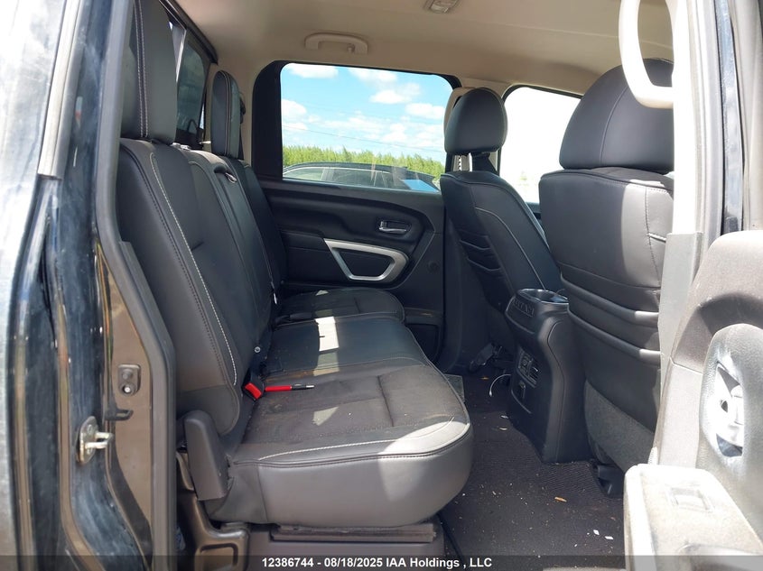 1N6AA1E58HN513763 2017 NISSAN TITAN photo no. 8
