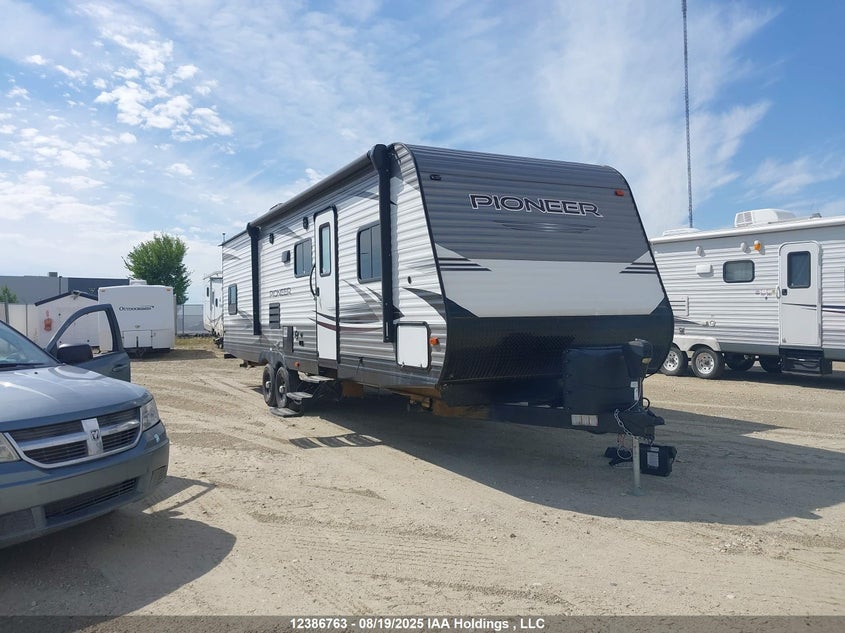 5SFPB3522KE411455 2019 Heartland Pioneer auction photo 1