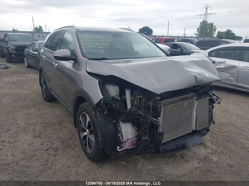 5XYPHDA1XGG093944 2016 Kia Sorento Ex auction photo 1