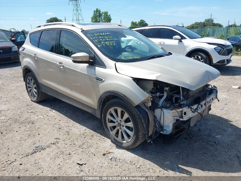 1FMCU9J98JUA26211 2018 Ford Escape Titanium auction photo 1
