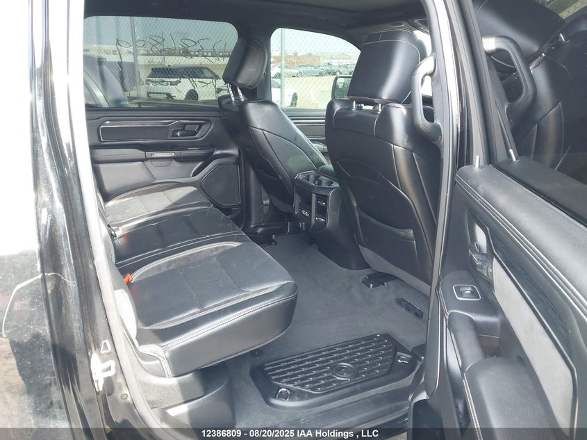 1C6SRFVT1PN680936 2023 RAM 1500 photo no. 8