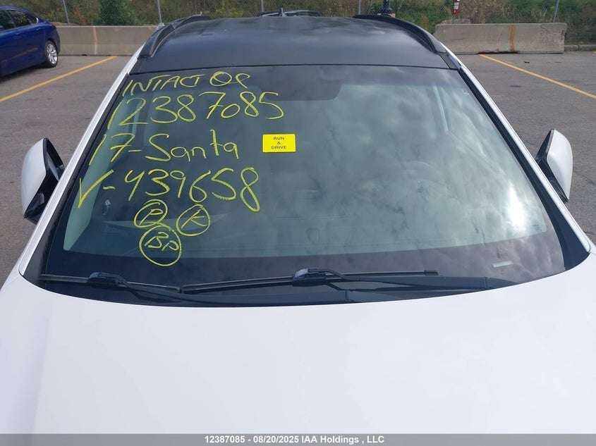 5XYZT3LB8HG439658 2017 HYUNDAI SANTA FE photo no. 17