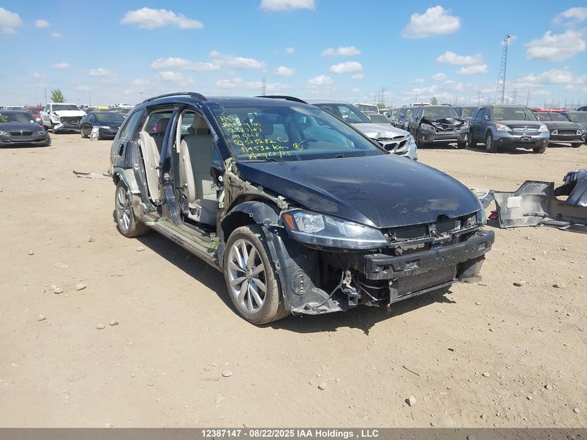 3VW117AU2KM525232 2019 Volkswagen Golf Sportwagen 1.8 Tsi Comfortline/1.8 Tsi Highline auction photo 1