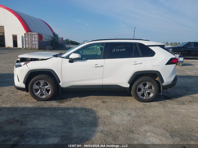 2T3R1RFV6PC367004 2023 TOYOTA RAV 4 photo no. 15