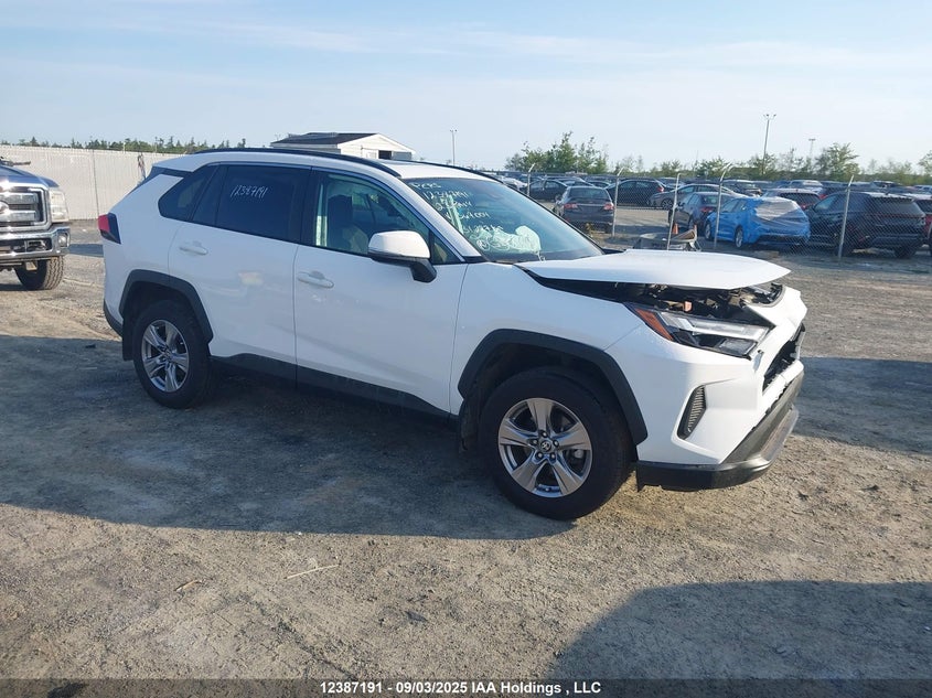 2T3R1RFV6PC367004 2023 TOYOTA RAV 4 photo no. 22