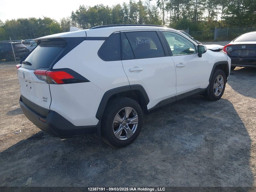 2T3R1RFV6PC367004 2023 TOYOTA RAV 4 photo no. 4