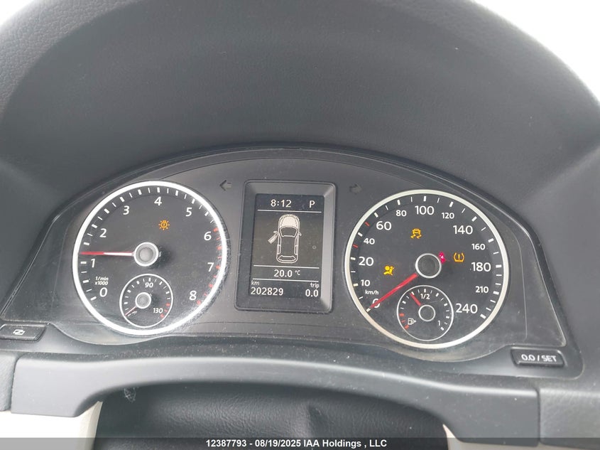 WVGBV7AX5BW526439 2011 VOLKSWAGEN TIGUAN photo no. 7