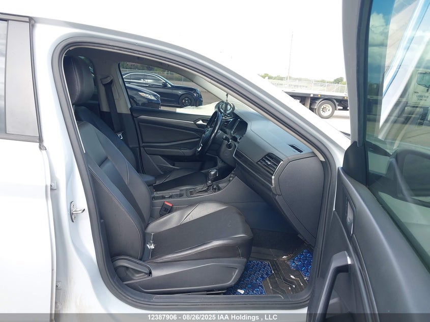 3VWE57BU3KM039453 2019 VOLKSWAGEN JETTA photo no. 5