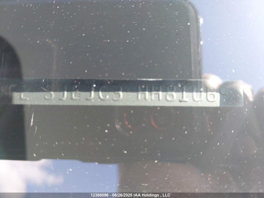 2017 Subaru Forester 2.5I Limited VIN: JF2SJEJC3HH810698 Lot: 12388096