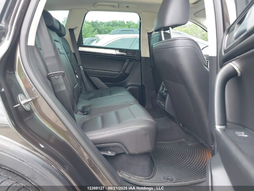 2016 Volkswagen Touareg Sport/Lux/Executive VIN: WVGEF9BP2GD007405 Lot: 12388127