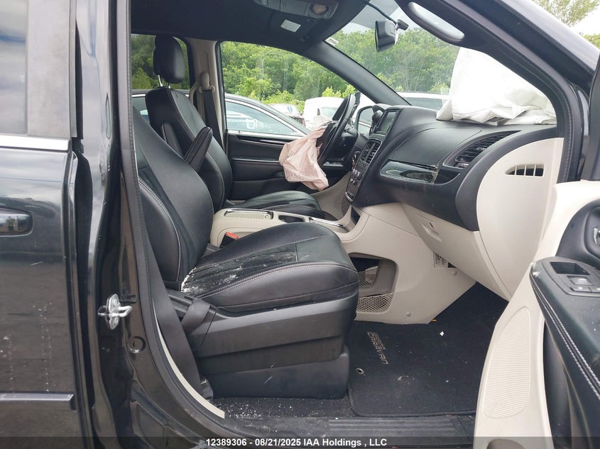 2C4RDGBG3GR330858 2016 DODGE CARAVAN photo no. 5