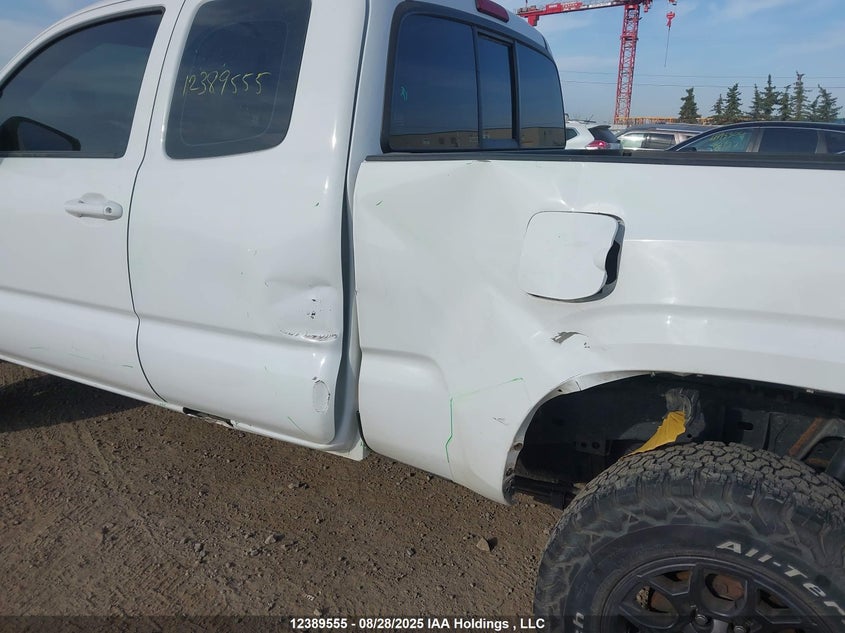 5TFRX5GN0GX052960 2016 TOYOTA TACOMA photo no. 12