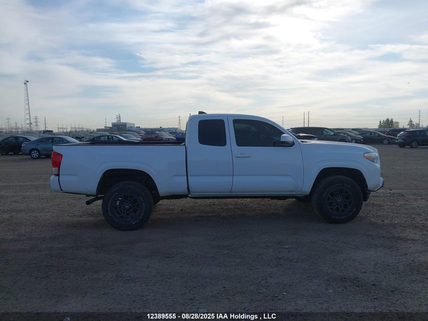 5TFRX5GN0GX052960 2016 TOYOTA TACOMA photo no. 14