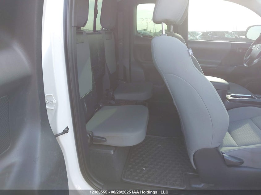 5TFRX5GN0GX052960 2016 TOYOTA TACOMA photo no. 8
