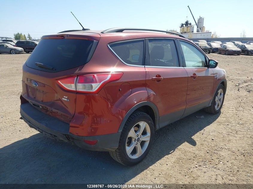 1FMCU9GX5EUC95858 2014 FORD ESCAPE photo no. 4