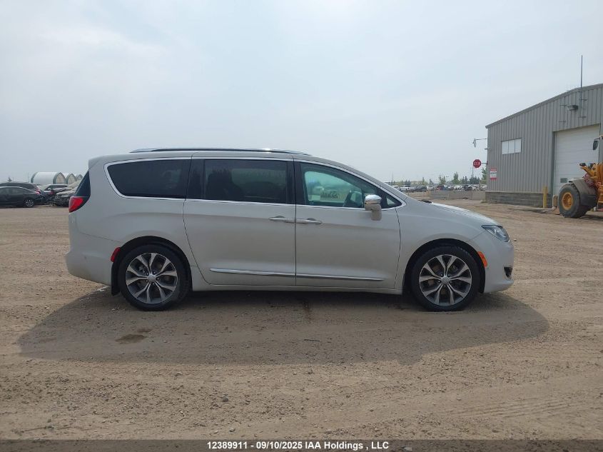 2017 Chrysler Pacifica Limited VIN: 2C4RC1GG8HR591347 Lot: 12389911