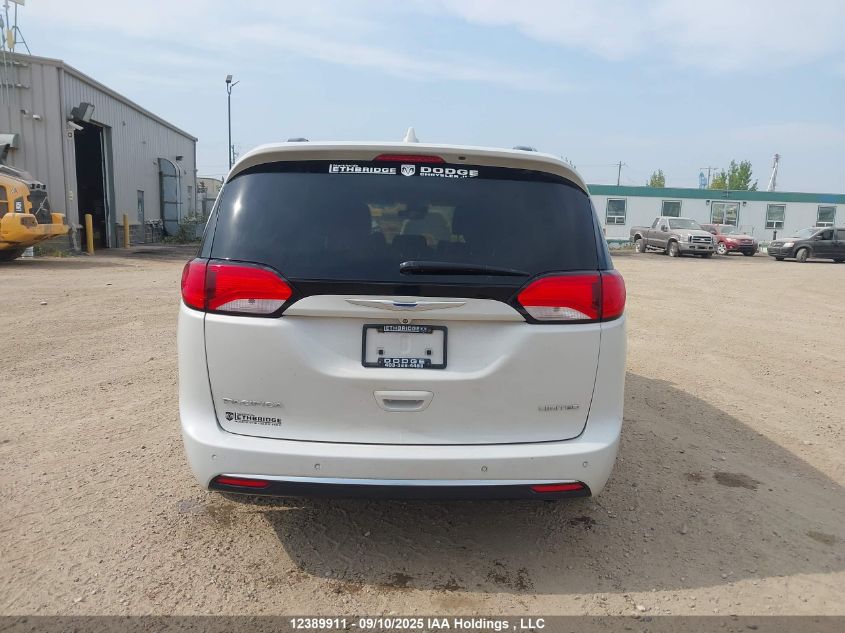 2017 Chrysler Pacifica Limited VIN: 2C4RC1GG8HR591347 Lot: 12389911