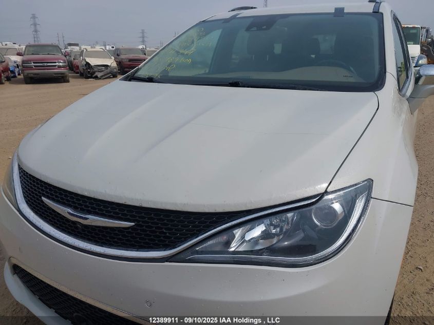 2017 Chrysler Pacifica Limited VIN: 2C4RC1GG8HR591347 Lot: 12389911