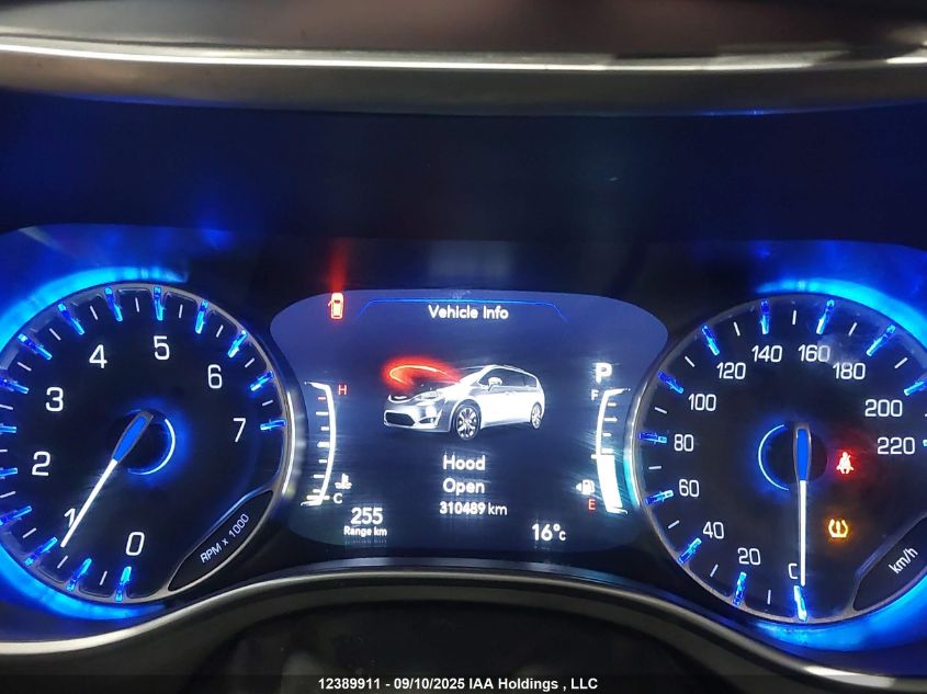 2017 Chrysler Pacifica Limited VIN: 2C4RC1GG8HR591347 Lot: 12389911