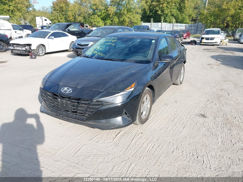 KMHLM4AG5NU318972 2022 HYUNDAI ELANTRA photo no. 2