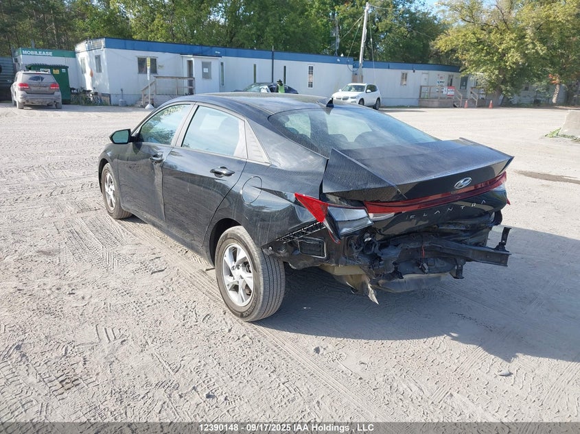 KMHLM4AG5NU318972 2022 HYUNDAI ELANTRA photo no. 3