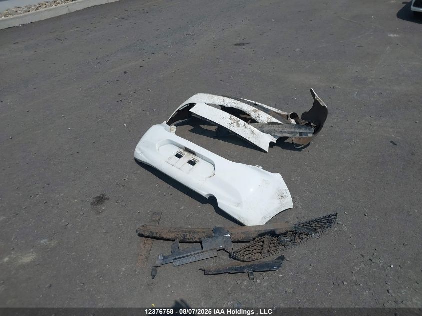 2019 Nissan Micra S/Sr/Sv VIN: 3N1CK3CP2KL238099 Lot: 12376758X