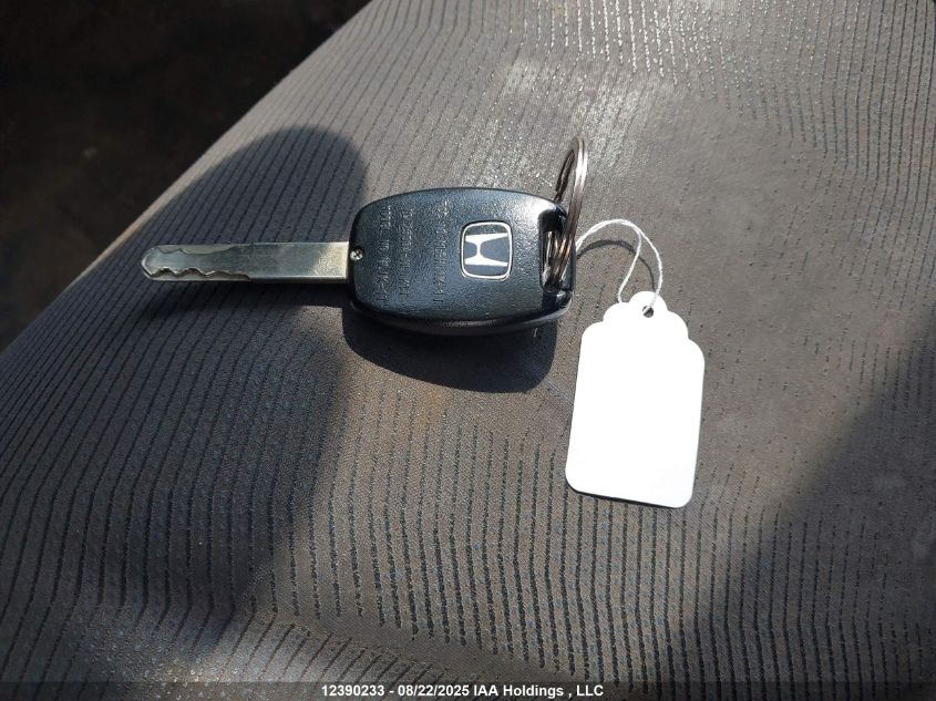 2009 Honda Fit Lx VIN: JHMGE88539S805778 Lot: 12390233