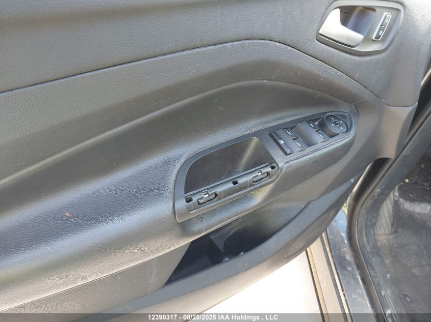 2016 Ford Escape Se VIN: 1FMCU0G73GUB09832 Lot: 12390317