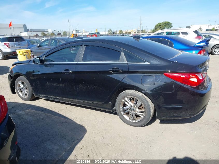 2013 Hyundai Sonata Gl VIN: 5NPEB4AC7DH715639 Lot: 12390386