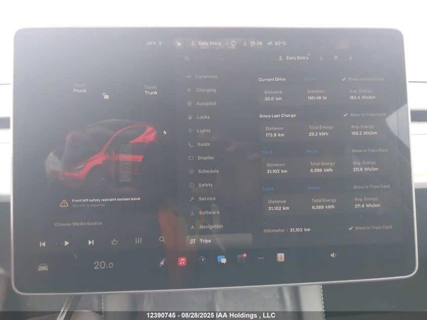 2024 Tesla Model Y VIN: 7SAYGDEE6RF204801 Lot: 12390745