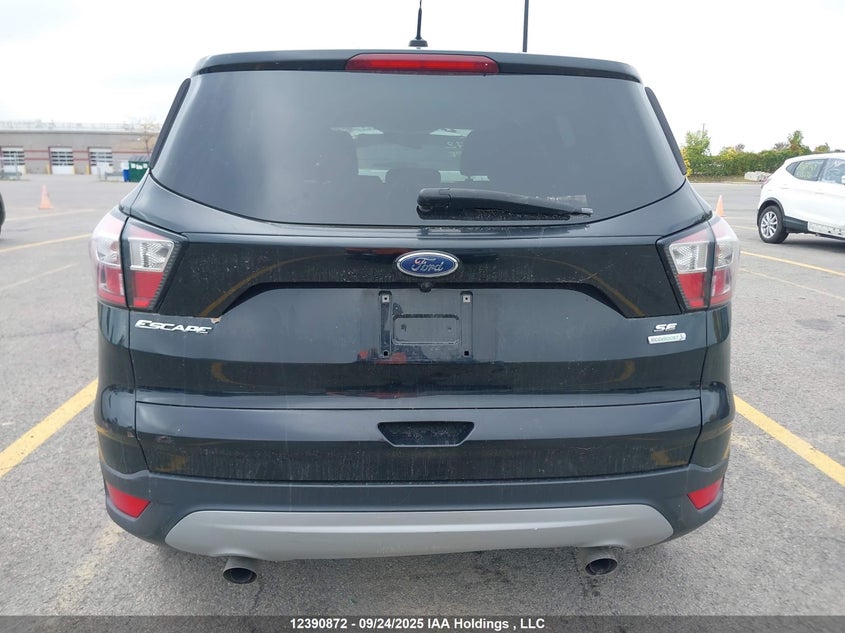 1FMCU0GD4HUD13921 2017 FORD ESCAPE photo no. 16