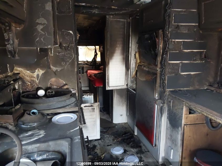 1986 GMC Motor Home Chassis P3500 VIN: 1GDKP37W4G3501686 Lot: 12390899