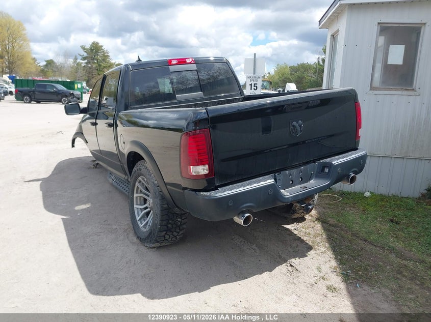 1C6RR7LT0MS590083 2021 Ram 1500 5.7 Classic Slt Black