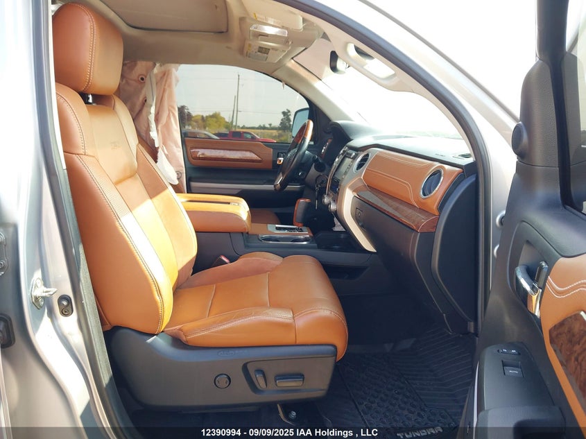 5TFAY5F11KX826988 2019 TOYOTA TUNDRA photo no. 5