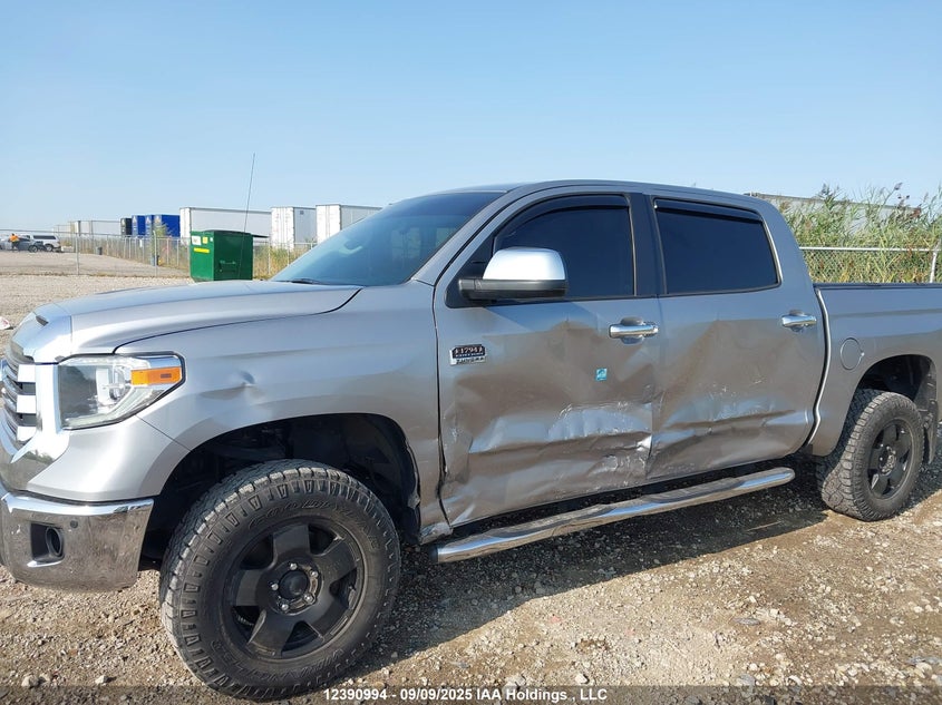 5TFAY5F11KX826988 2019 TOYOTA TUNDRA photo no. 6