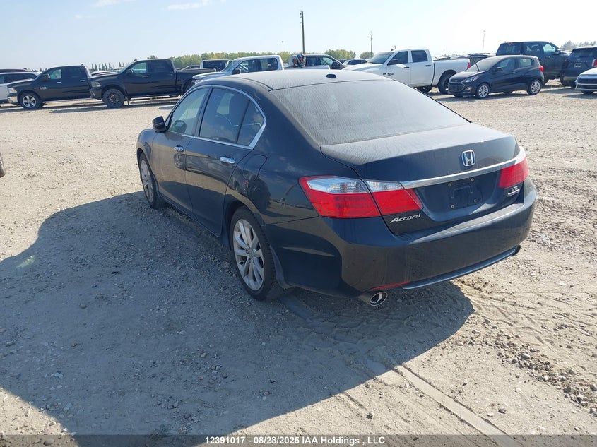 1HGCR3F99EA800728 2014 HONDA ACCORD photo no. 3