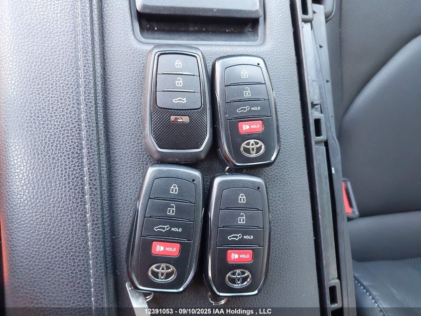 5TDAAAB50RS038600 2024 TOYOTA HIGHLANDER photo no. 11