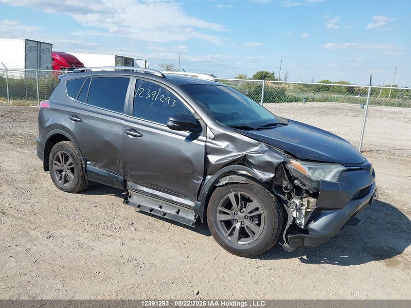 2T3ZFREV0JW465602 2018 Toyota Rav4 Le auction photo 1