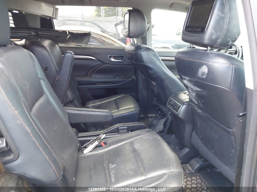 2015 Toyota Highlander VIN: 5TDDCRFH0FS010124 Lot: 12391322