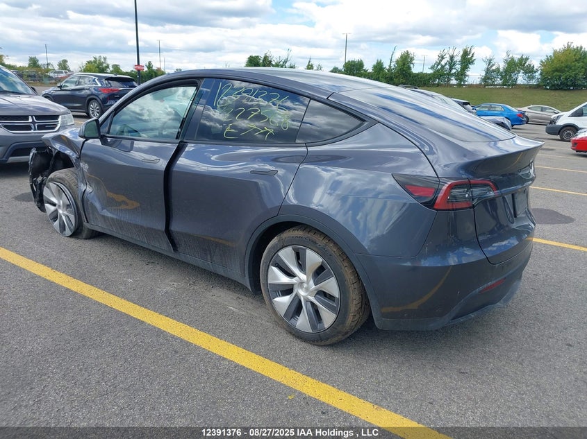 LRWYGDFD6PC227568 2023 TESLA MODEL Y photo no. 3