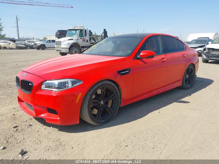 WBSFV9C58GD595456 2016 BMW M5 photo no. 2