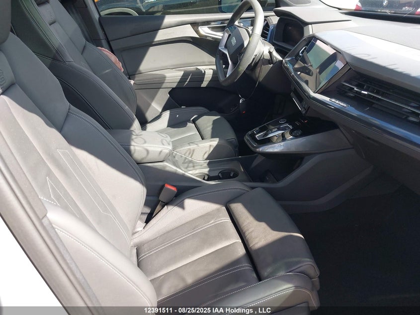 WA1GUAFZXSP043747 2025 AUDI Q4 E-TRON photo no. 5
