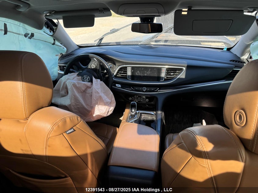 2018 Buick Enclave Essence VIN: 5GAEVAKW4JJ155758 Lot: 12391543