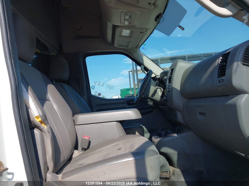 1N6BF0LY6DN112560 2013 NISSAN NV photo no. 5