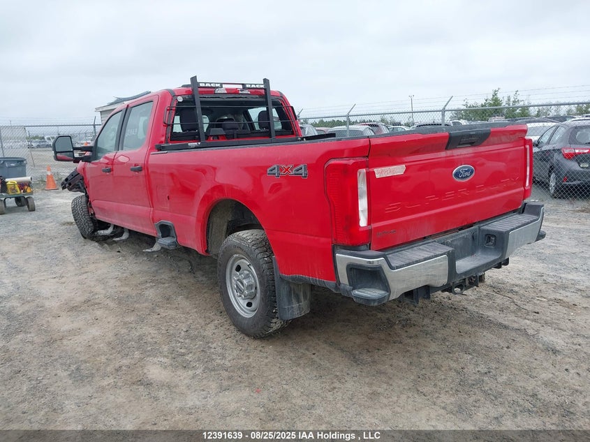 1FT7W2BA1REE46172 2024 FORD F250 photo no. 3
